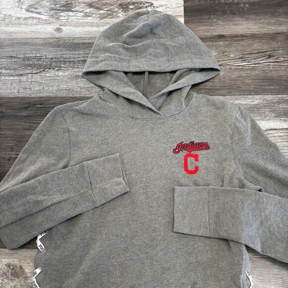 NWT Victoria’s Secret Pink MLB Cleveland Indians Women M Guardians Hoodie NEW - Picture 2 of 8